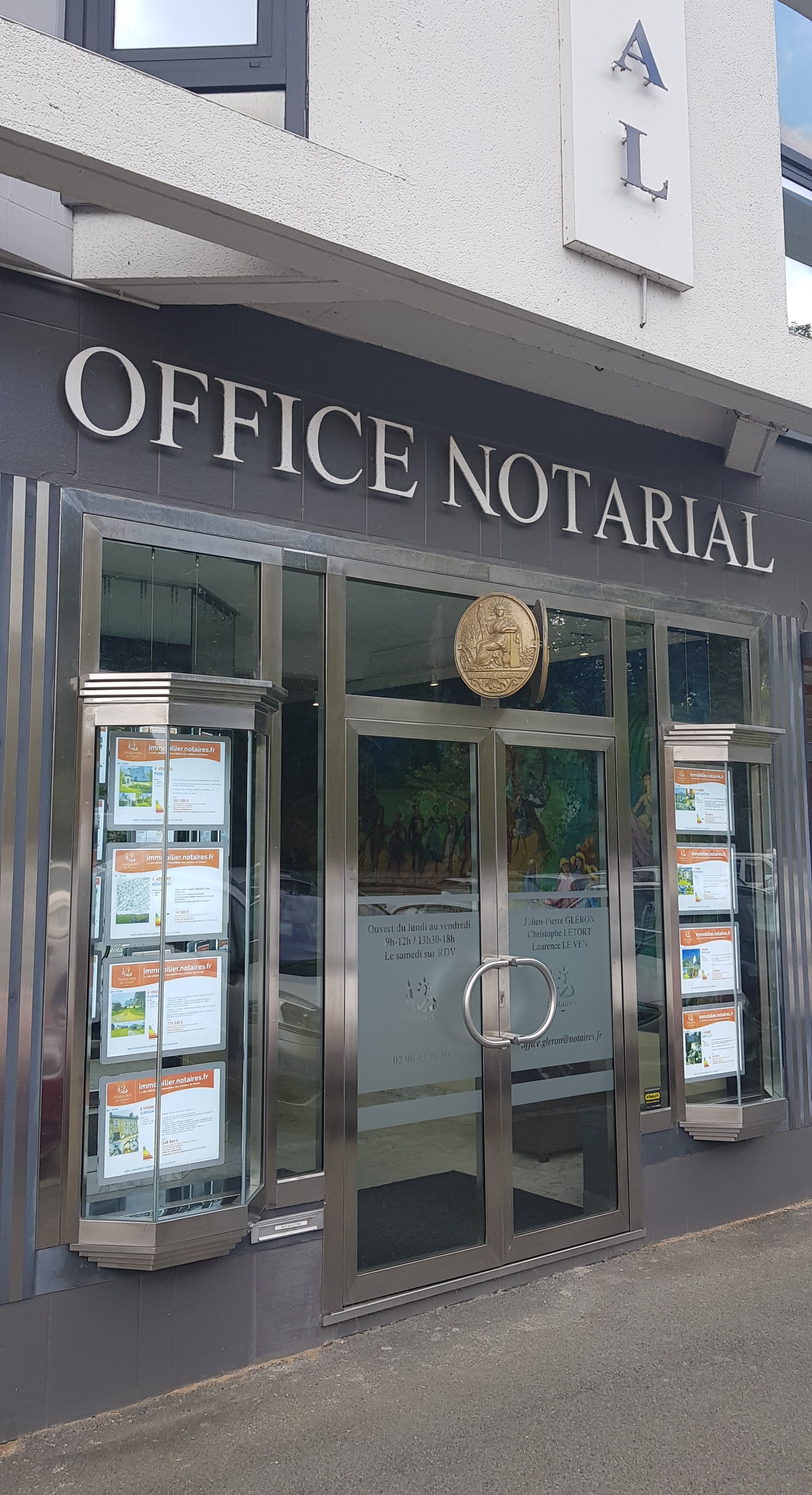 Office notarial de Me Julien-Pierre GLERON, notaire à GUINGAMP (22)