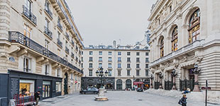 Laroche et Associe office Paris