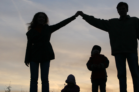 famille avec deux enfants