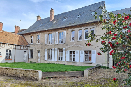 côté cour