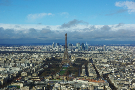 092040 - PARIS
